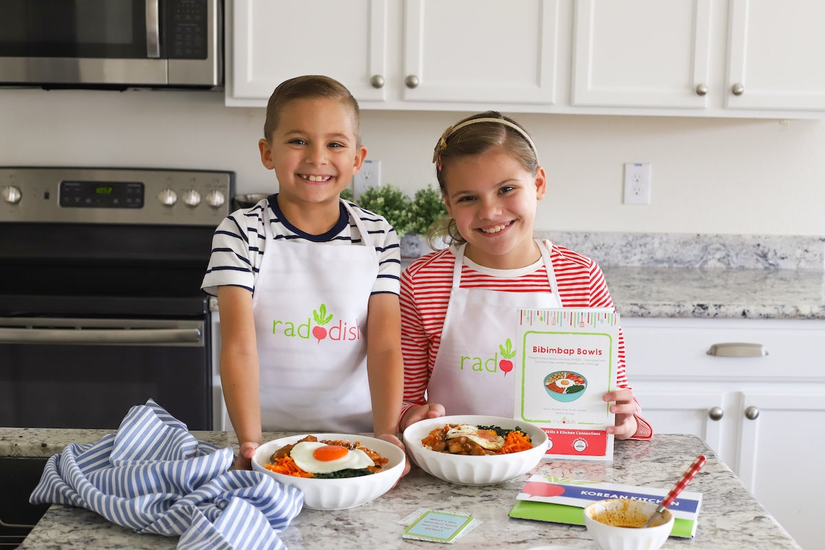Mom’s Choice Awards Names Raddish Kids Cooking & Baking Subscription Boxes Among the Best in Family-Friendly Products