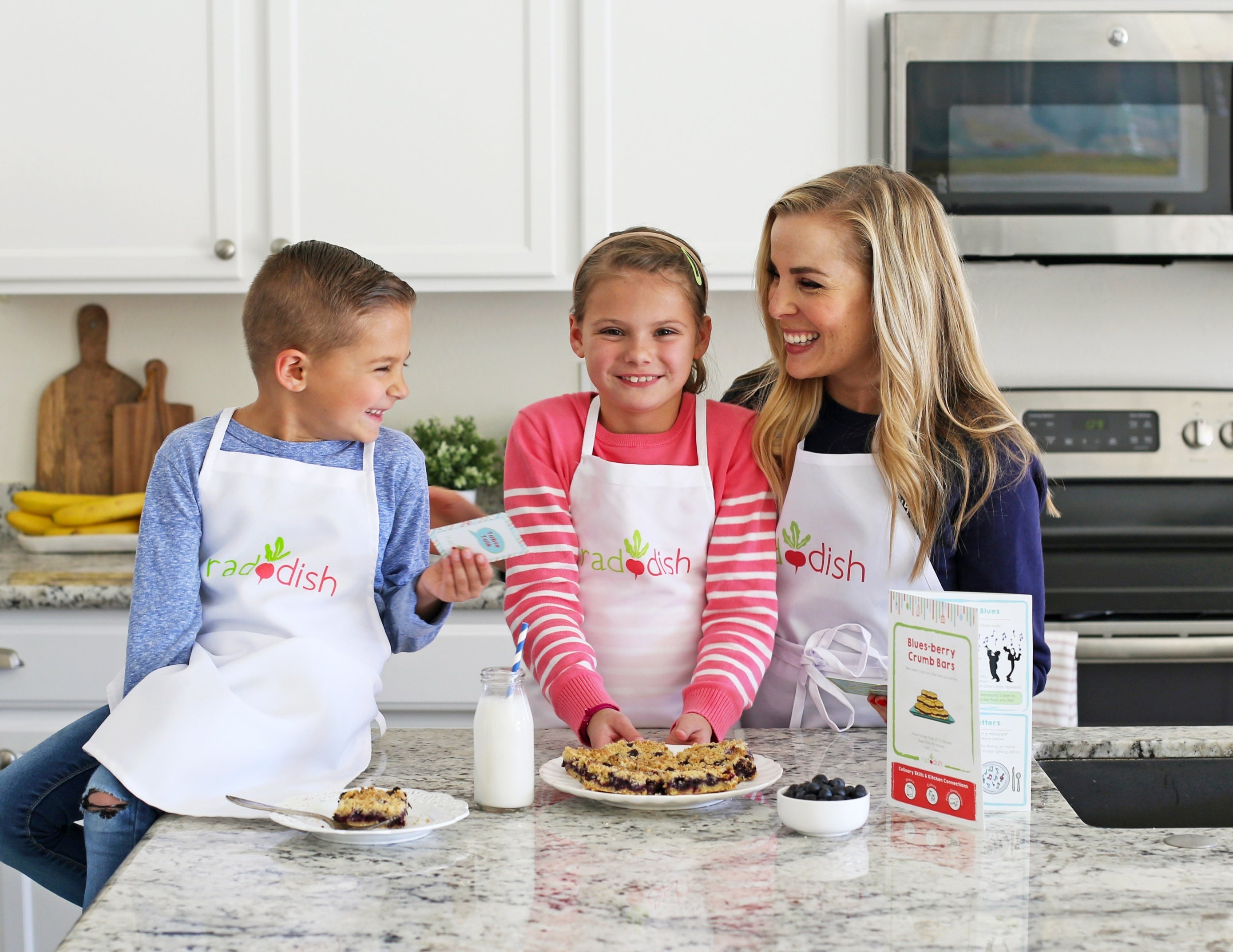 Mother’s Day Gift Ideas for Moms: Experiential Gifts Like Cooking Together Trending in 2026