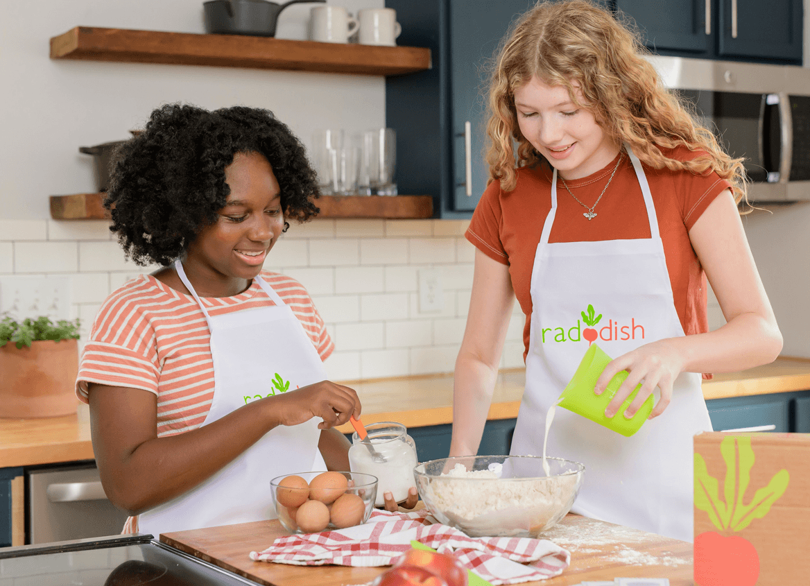{"type":"root","children":[{"type":"paragraph","children":[{"type":"text","value":"Empower","bold":true},{"type":"text","value":" your chef to learn on their own!"}]}]}